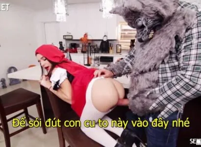 Cô bé quàng khăn đỏ được sói chịch lên đỉnh